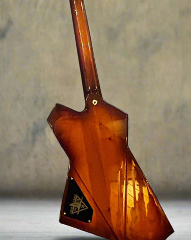 Kauer Guitars gripen cinnamon burst